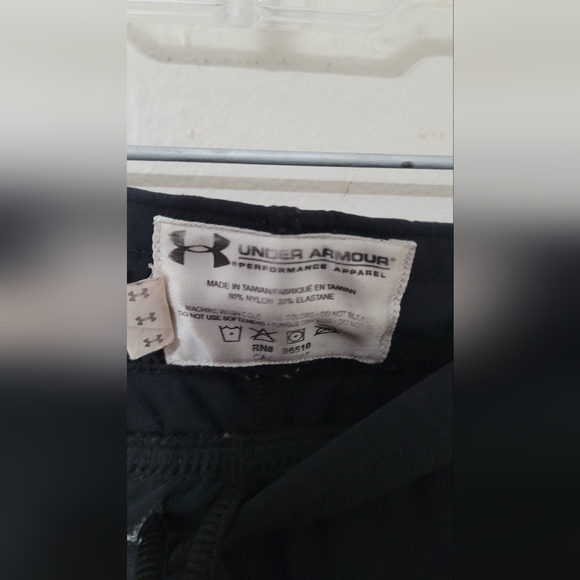 medium Men's HeatGear ¾ Leggings black - Picture 3 of 5